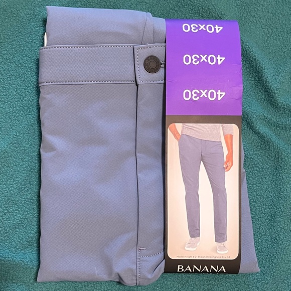 Banana Republic Men’s Flat Front Pant (W40 x L30) - Picture 3 of 7